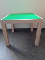 Speeltafel Lego 55 cm x 55 cm - hoogte 45 cm, Kinderen en Baby's, Speelgoed | Speeltafels, Ophalen, Zo goed als nieuw