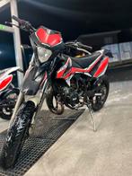 Beta rr50 motard, Fietsen en Brommers, Brommers | Derbi, Ophalen, 6 versnellingen, 50 cc, Klasse B (45 km/u)