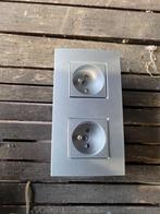 stopcontact dubbel, Doe-het-zelf en Bouw, Elektriciteit en Kabels, Ophalen, Zo goed als nieuw, Stopcontact
