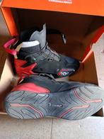 moto schoenen, Ophalen