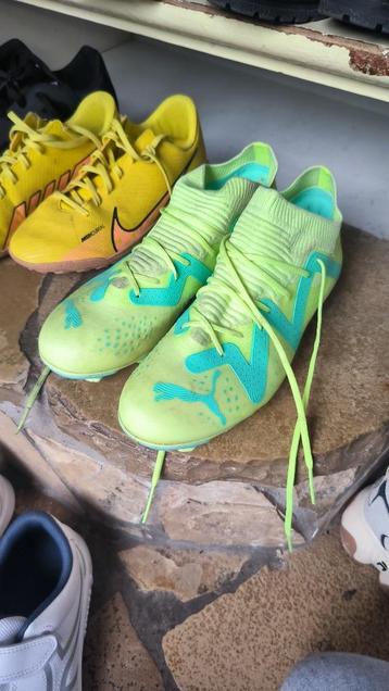 chaussures, je vide le placard. beschikbaar voor biedingen