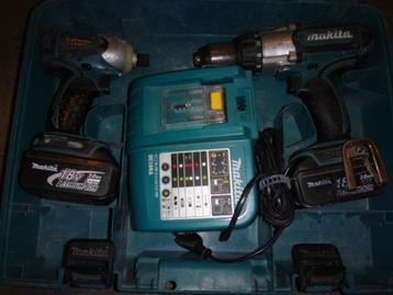 Schroevendraaiers en bouten op batterijen beschikbaar voor biedingen