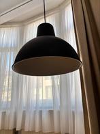 Mooie zwarte industriële hanglamp IKEA, Huis en Inrichting, Lampen | Hanglampen, Ophalen