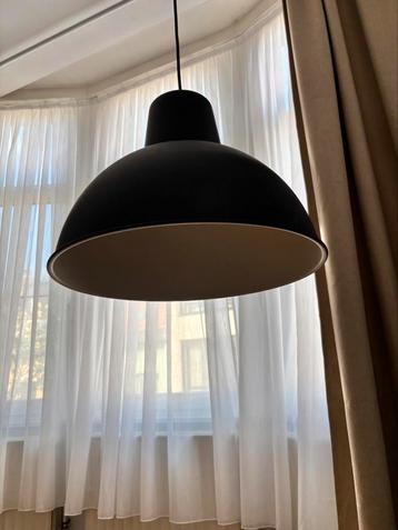 Mooie zwarte industriële hanglamp IKEA beschikbaar voor biedingen