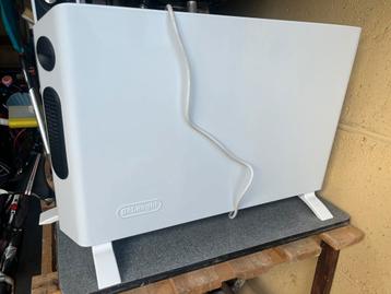 Convectorkachel Delonghi SlimStyle - zo goed als nieuw beschikbaar voor biedingen