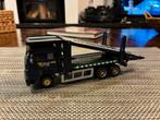 camion Mercedes pk 1/64 porte voitures, Hobby & Loisirs créatifs, Enlèvement, Comme neuf, Bus ou Camion