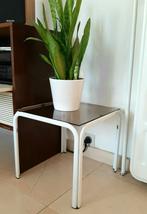 Retro vintage bijzettafeltje, Huis en Inrichting, Tafels | Bijzettafels, Minder dan 55 cm, Vierkant, Ophalen of Verzenden, Retro, vintage