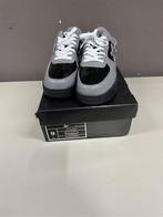 Sneakers - MF Doom Bapesta - Custom maat 40, Ophalen of Verzenden, Zo goed als nieuw, Sneakers