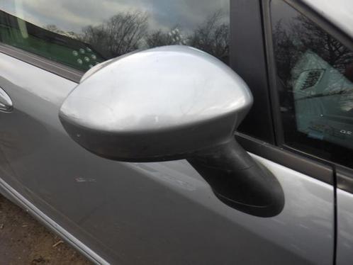 Buitenspiegel rechts van een Fiat Punto Grande, Auto-onderdelen, Spiegels, Fiat, Gebruikt, 3 maanden garantie, Ophalen of Verzenden