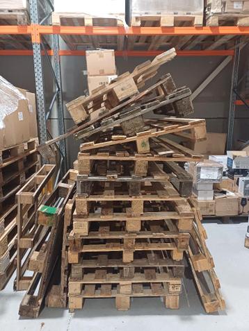 20 beschadigde pallets moeten worden teruggevonden in Tubize