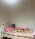 1-persoonsbed in goede staat, schade aan randen, Huis en Inrichting, Slaapkamer | Bedden, Ophalen, Gebruikt, 90 cm, Eenpersoons