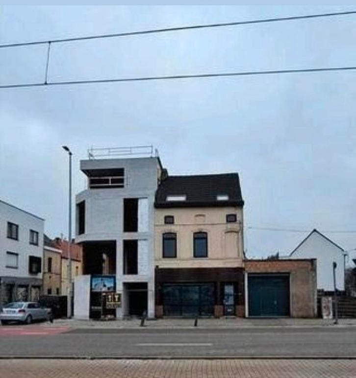 Appartement en handel pand tekoop., Immo, Huizen en Appartementen te koop