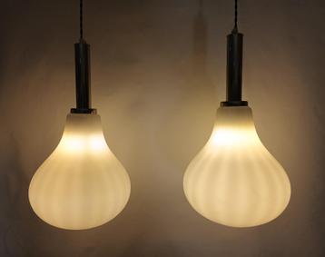 Paar vintage lampen opaline ('60s-'70s) beschikbaar voor biedingen