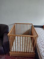 Baby bed op mooi staat, Kinderen en Baby's, Ophalen, Zo goed als nieuw