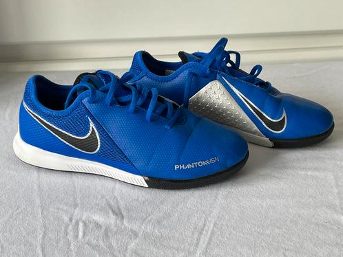 Felblauwe zaalvoetbalschoenen NIKE Phantom VSN maat 36, Sport en Fitness, Voetbal, Zo goed als nieuw, Schoenen, Ophalen