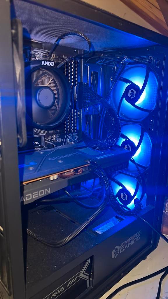 PC-gaming 500eur, Computers en Software, Pc- en Netwerkkabels, Gebruikt, Ophalen of Verzenden