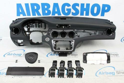 Airbag set Dashboard met geel stiksels Mercedes CLA facelift, Auto-onderdelen, Dashboard en Schakelaars, Gebruikt, Ophalen of Verzenden