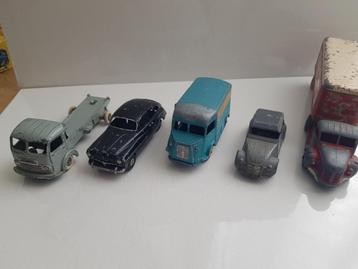 Lot Dinky Toys JRD pour pièce, A restaurer  beschikbaar voor biedingen