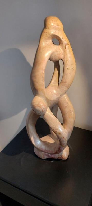 Sculpture sur pierre (d'après José Zacarias) 50 cm, Enlèvement ou Envoi