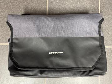 Btwin schouder- en fietstas (Business Bag 900) beschikbaar voor biedingen