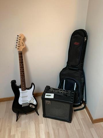 Elektrische gitaarset (Fender Squier Strat, Roland cube 30) beschikbaar voor biedingen