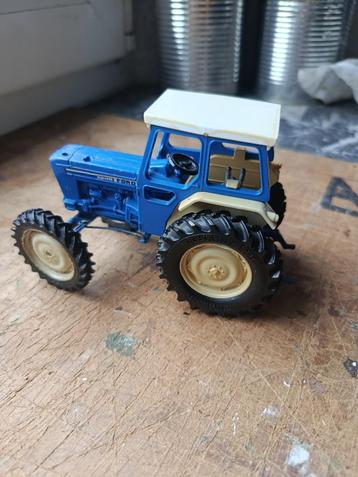 Ford 6600 Britains tractor met vierwielaandrijving. beschikbaar voor biedingen