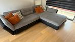 Hoekbank met chaise longue – grijs kunstleer/ slaapfunctie, Huis en Inrichting, Ophalen, Zo goed als nieuw
