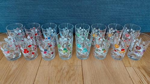 16 frisdrank feestglaasjes voor de kids, Verzamelen, Glas en Drinkglazen, Zo goed als nieuw, Ophalen