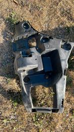 BMW F40 achterbumpersteun, Ophalen