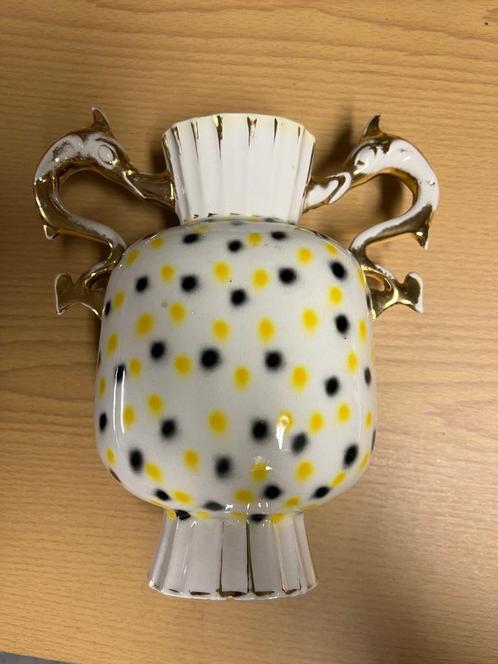 retro vaasje, Huis en Inrichting, Woonaccessoires | Vazen, Gebruikt, Geel, Minder dan 50 cm, Aardewerk of Porselein, Ophalen
