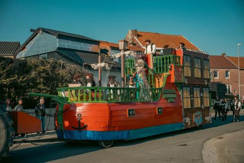 Carnavalswagen thema piraat kapitein haak, Diversen, Overige Diversen, Gebruikt, Ophalen