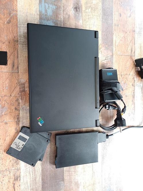 PC portable vintage IBM 365XD fonctionnel, Computers en Software, Windows Laptops, Gebruikt, HDD, Ophalen