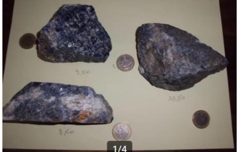 3 grote ruwe stukken SODALIET - vanaf 8.50 - 3 samen 25, Verzamelen, Mineralen en Fossielen, Ophalen of Verzenden