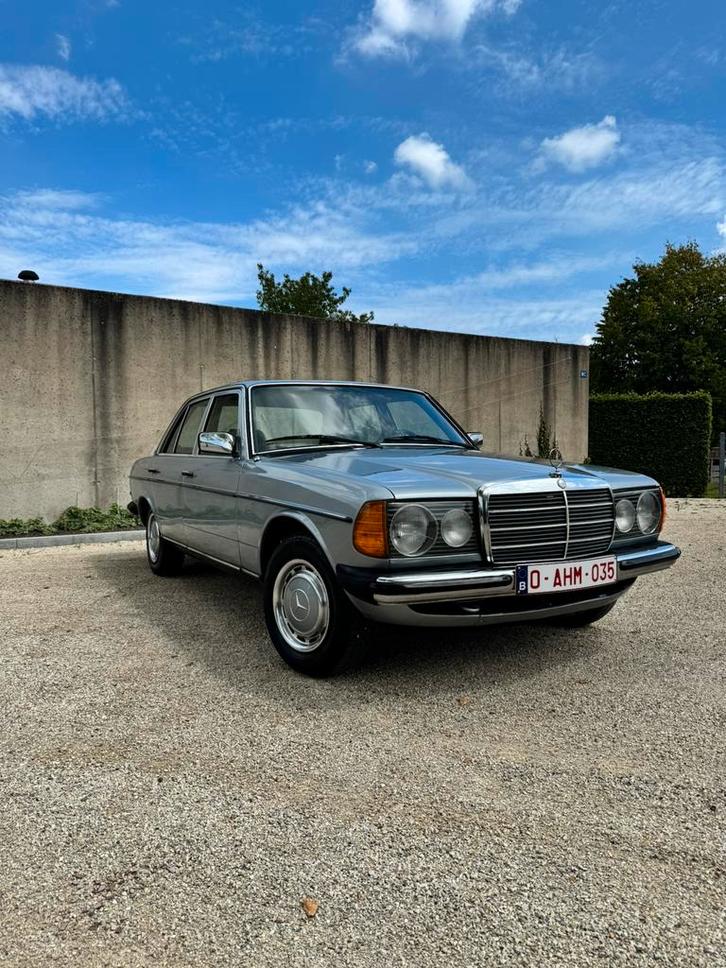 Mercedes-Benz 300D W 123 automaat, Auto's, Mercedes-Benz, Particulier, 300-Serie, Airconditioning, Cruise Control, Lederen bekleding