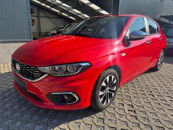 Fiat Tipo 1.4 Lounge - Navigatie/alu velgen beschikbaar voor biedingen