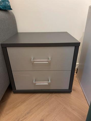 Ladekast/commode beschikbaar voor biedingen