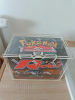 Team Rocket theme deck Case, Hobby en Vrije tijd, Verzamelkaartspellen | Pokémon, Ophalen of Verzenden, Zo goed als nieuw, Boosterbox