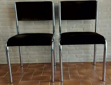 2 Fluwelen retro stoelen