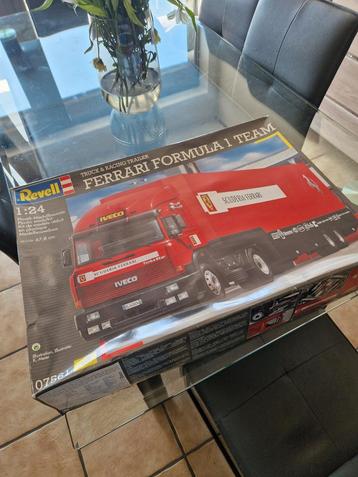 Iveco Ferrari f1 team revell, Enlèvement ou Envoi, Comme neuf, Revell