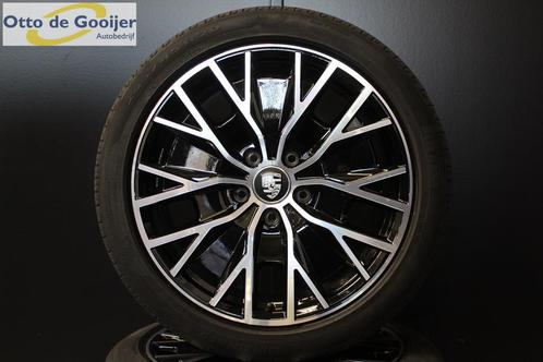 Originele Porsche Taycan Zomerbanden 4MM 20 Inch 245/45R20, Auto-onderdelen, Banden en Velgen, Banden en Velgen, Zomerbanden, 20 inch