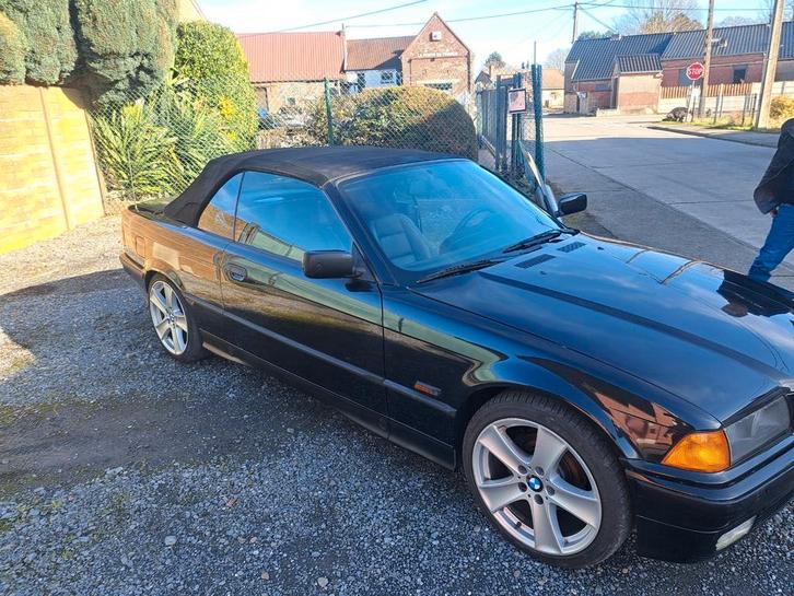 Vend ou echange, Autos, BMW, Particulier, Enlèvement