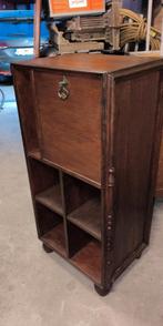 Vintage barkast, Ophalen