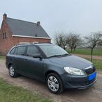 Skoda Fabia Combi *83 000 KM* 1.2 essence de 2014 (testée), Autos, Cuir, Euro 5, Achat, Boîte manuelle