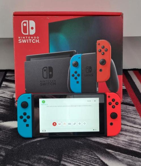 Nintendo switch complète en parfait état, Consoles de jeu & Jeux vidéo, Consoles de jeu | Nintendo Switch, Comme neuf, Switch 2019 Upgrade