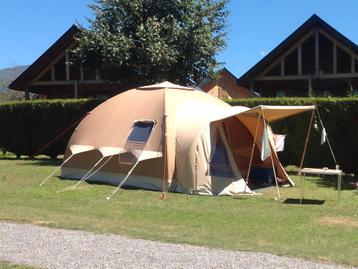 Ruime Karsten tent (380x380 cm) met Extra's, Caravans en Kamperen, Tenten, Ophalen, Zo goed als nieuw