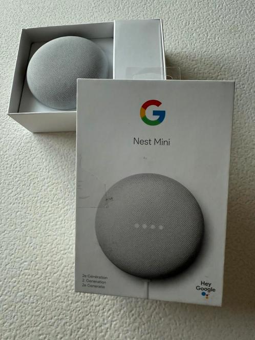 Google Nest Mini, Telecommunicatie, Mobiele telefoons | Telefoon-opladers, Zo goed als nieuw, Ophalen