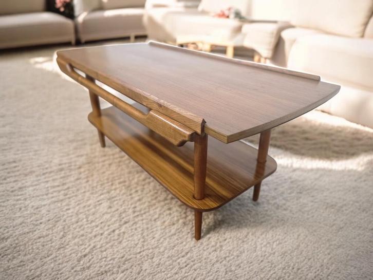 table basse vintage en bois avec plateau réversible, Antiquités & Art, Curiosités & Brocante, Enlèvement ou Envoi