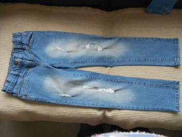 jeansbroek TAO mt 116 beschikbaar voor biedingen