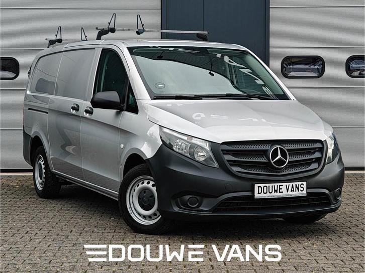 Mercedes-Benz Vito 110 L2 Zilver Airco Trekhaak Stoelverwarm, Auto's, Bestelwagens en Lichte vracht, Bedrijf, Te koop, ABS, Airconditioning