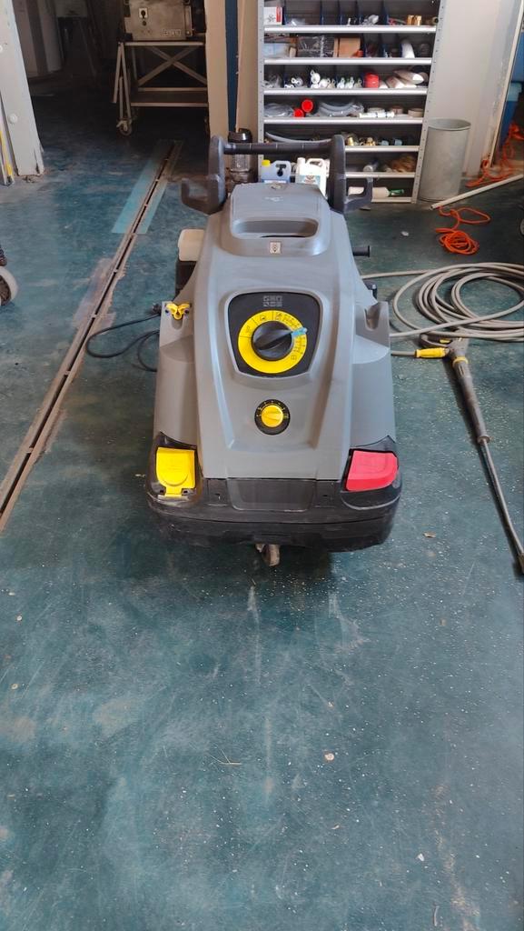 Hogedrukreiniger Karcher professional HDS 6/14 CX, Tuin en Terras, Hogedrukreinigers, Zo goed als nieuw, Elektrisch, Met regelbare waterdruk